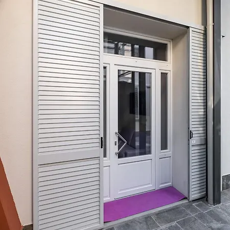 Apartman Giorgi Design Homes Ii